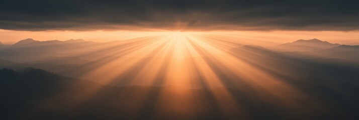 Obraz premium The sun is shining through the clouds, creating a beautiful and serene scene