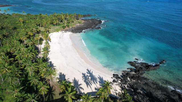 Aerial view of white sand beach and peninsula, Mitsamiouli, Grande Comore, Comoros