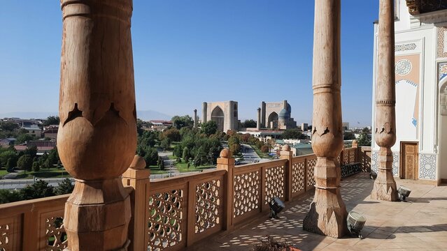 Vista a la Mezquita de Bibi-Khanym en Samarcanda,  Uzbekist&aacute;n