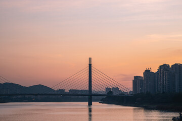 Obraz premium sunset bridge