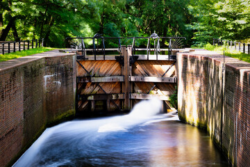 Niesamowita parkowa fontanna © Fotografia1979