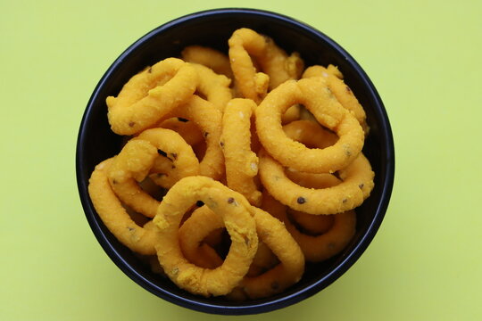 Kodubale, ring murukku, ring chakli, Indian traditional snack