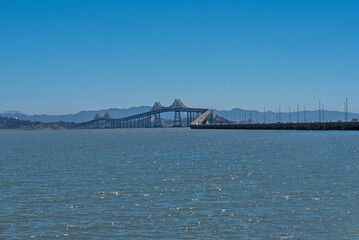 Fototapeta premium San Francisco Bridge and Pacific Ocean Landscape