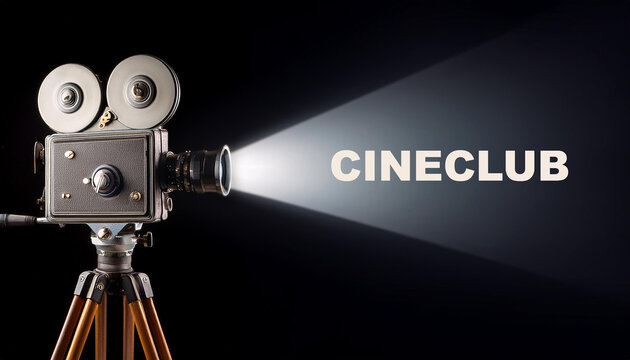 Una camara de cine antigua retro proyectando un haz de luz con el rotulo de cineclub 