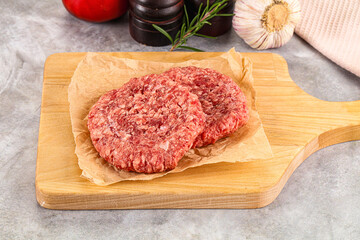 Raw round beef cutlet minced meat