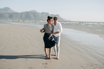 Liebespaar am Sandstrad, Cape Town,Südafrika