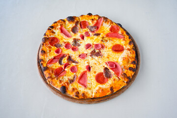 Traditional Turkish cuisine. Pizza, pita, pidesi, sucuk, hummus, kebab. Many dishes on the table. Serving dishes in restaurant. Margherita,  mix, formaggi, veggie karisik pizza. Top view, flat lay