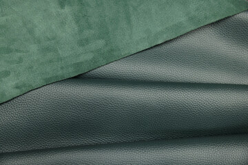 Leather texture: Elegant folds and shading A representation of high quality leather with visible wrinkles and shading that highlight the softness and structure of the material.