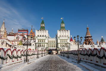 Obraz premium Winter views of the Izmailovo Kremlin, the well known tourist attraction. Moscow, Russia