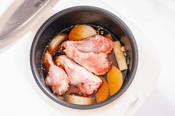 炊飯器で作る大根と手羽元の煮物