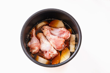 炊飯器で作る大根と手羽元の煮物