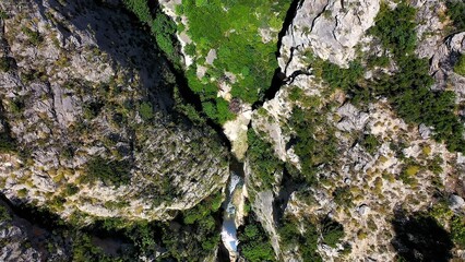 Defile near to the town of Relleu, with the walls of the gorge, 80 metres from the bottom.
