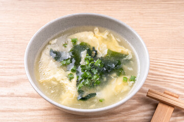 わかめ卵スープ