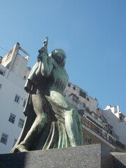 escultura en el cementerio