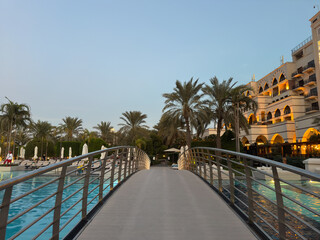 A plush 5 star hotel on Th Palm Jumeirah in Dubai