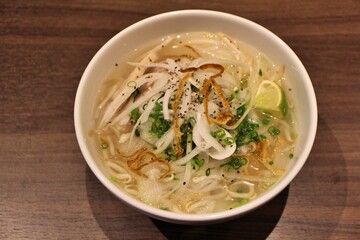 Vietnamese cuisine: pho ga (rice noodles with chicken)