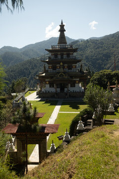 Khamsum Yulley Namgyal Ch&ouml;rten, Punakha