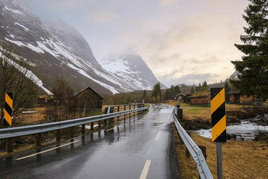 Rain in Reinheimen national Park, Norway