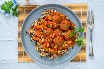 Harissa, meatball and bean stew