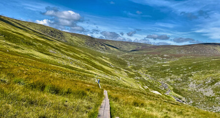 Planken Weg im Wicklow Mountains National Park, Glendalough, Irland