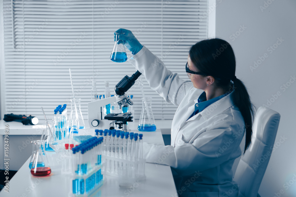 Aufkleber Engaging in Laboratory Research involves the use of glassware and a microscope, as well as various scientific techniques and protocols essential for accurate analysis in the field of biochemistry