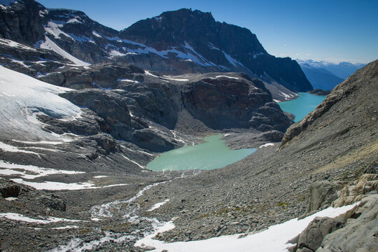 Tupper lake and Wedgemount lake hiking, Garibaldi park, BC