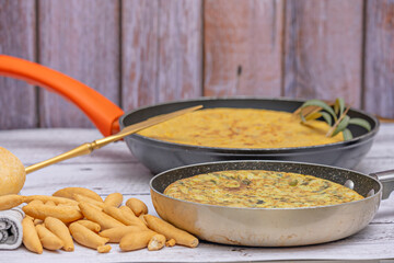 Potatoes are the main ingredient of the tortilla