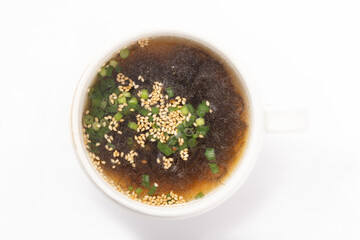 もずくスープ
