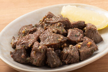 牛タン　バジルソテー焼き