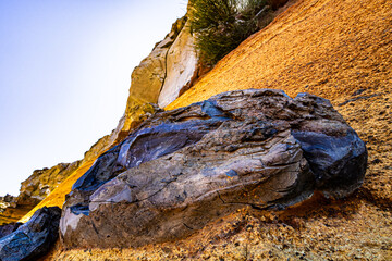 Farbiges Vulkangestein auf La Palma