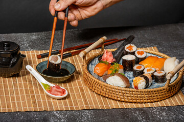 Eating sushi is a sensory experience. The combination of flavors, textures and aromas creates an explosion of taste in the mouth