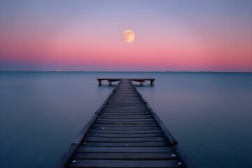 Obraz premium Serene Sunset Piers Collection