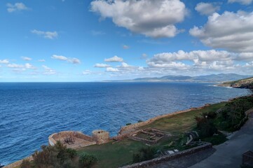 rues de Castelsardo, Sardaigne en Italie