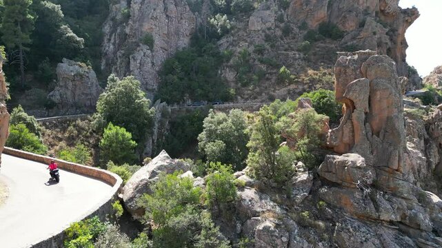 Vue a&eacute;rienne professionnel panoramique au drone des Calanques de Piana, falaises en bord de mer m&eacute;diterran&eacute;e, Corse, France