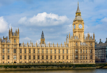 Houses of parliament and Big Ben tower with Thames river, London, UK