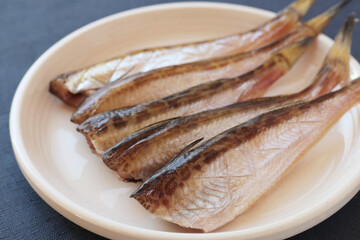 ハタハタ丸干し
