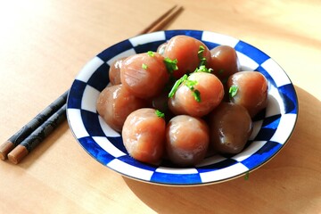 玉こんにゃくの煮物