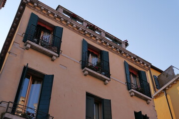 A snapshot of Venice's daily life and alleys