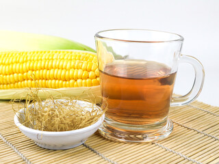 Corn hair boiled water in a glass, has the benefit of lowering blood pressure, high cholesterol and...