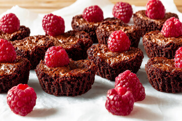  heart-shaped chocolate raspberry brownies