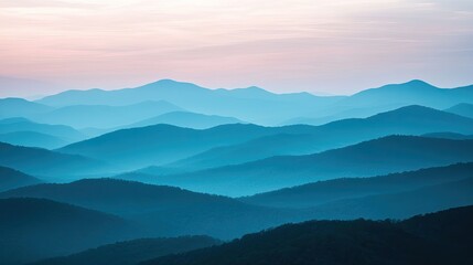 Obraz premium Stunning sky gradient transitioning from light blue to deep hues, perfect for photo backdrops.