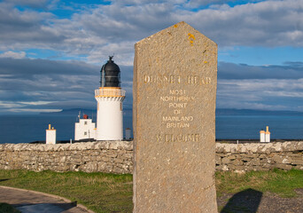 Nördlichster Punkt von Mainland in Schottland mit Leuchtturm
