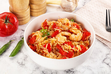 Italian pasta orzo with prawn