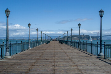 Fototapeta premium pier in the sea