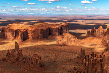 Beautiful Hunt's Mesa in Monument Valley shows what the classic old west looked like in early western movies.