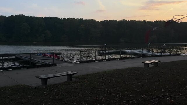 Lum's Pond boat rentals
