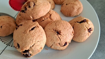 chocolate chip cookies