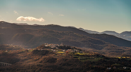 Pettoranello del Molise. View from the village of Pesche