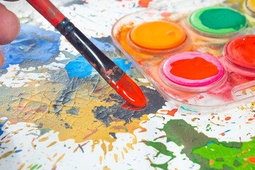 Obraz premium In the photo, brushes for painting watercolor paints