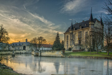 Valkenburg Castle: Majestic Ruins Overlooking the Dutch Countryside